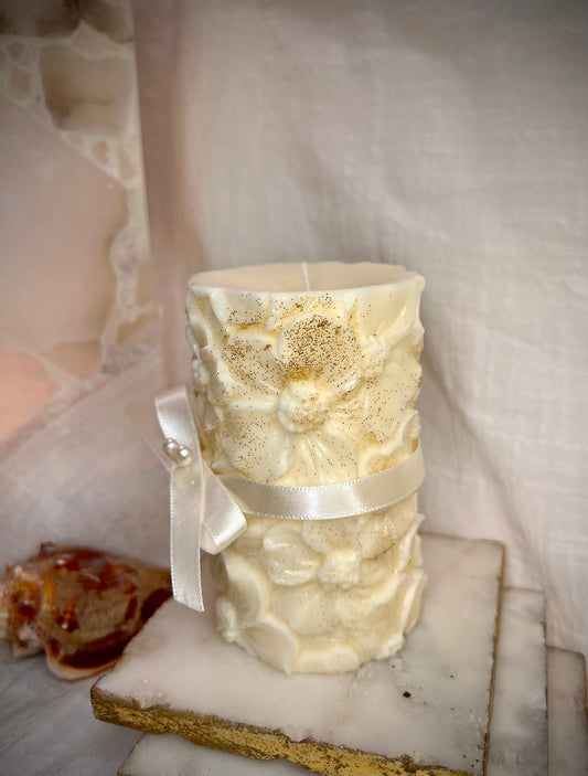 Vela Floral Dorada